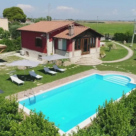 La Casa Del Fico Villa Con Piscina Pescia Romana Exterior photo